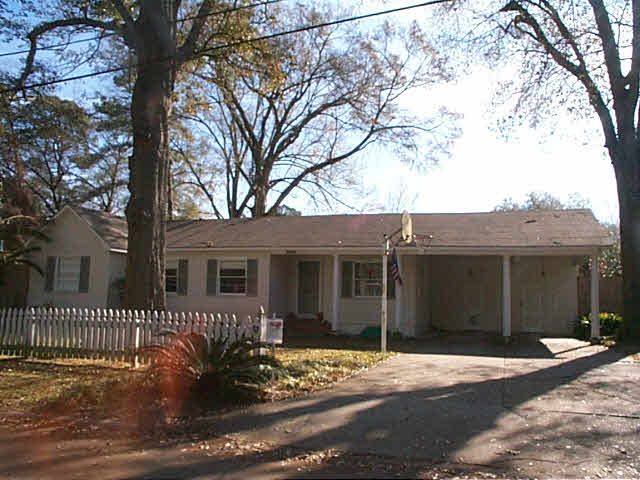 2483 Rhododendron Avenue Baton Rouge, LA 70808 - Photo 1 of 10