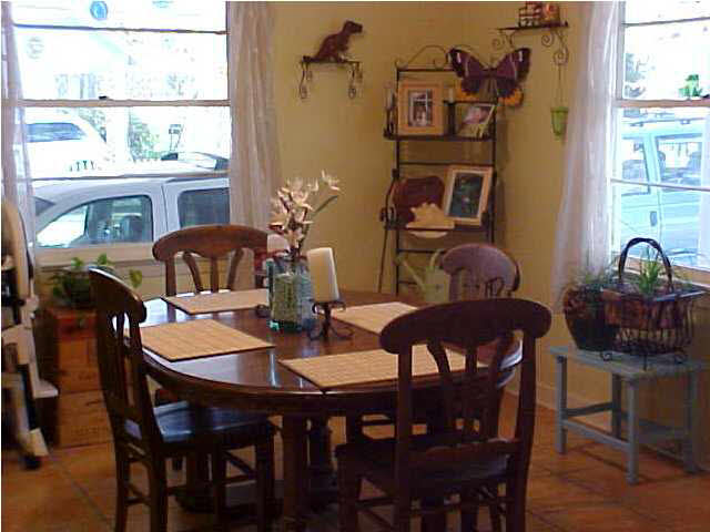 2483 Rhododendron Avenue Baton Rouge, LA 70808 - Photo 3 of 10