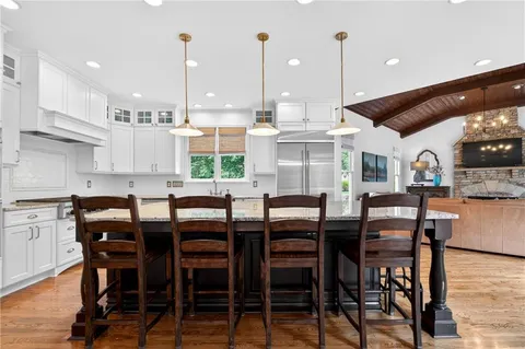 $1,925,000 | 130 Providence Oaks Pointe, Milton, GA 30004