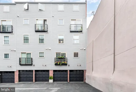 $675,000 | 2330 Fairmount Avenue, Unit A, Philadelphia, PA 19130