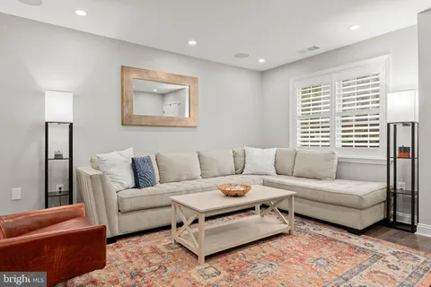a view of kitchen and dining area with furniture