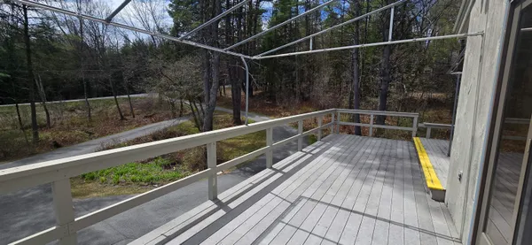 $330,000 | 1608 Marsh Family Road, Hartford, VT 05059