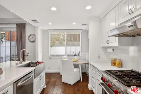 $1,595,000 | 315 North Swall Drive, Unit 103, Beverly Hills, CA 90211