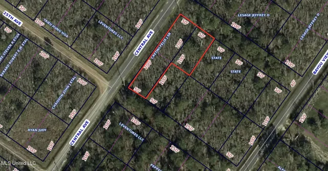 $40,000 | 1-2 7 Central & 26th Avenue, Bay St. Louis, MS 39520