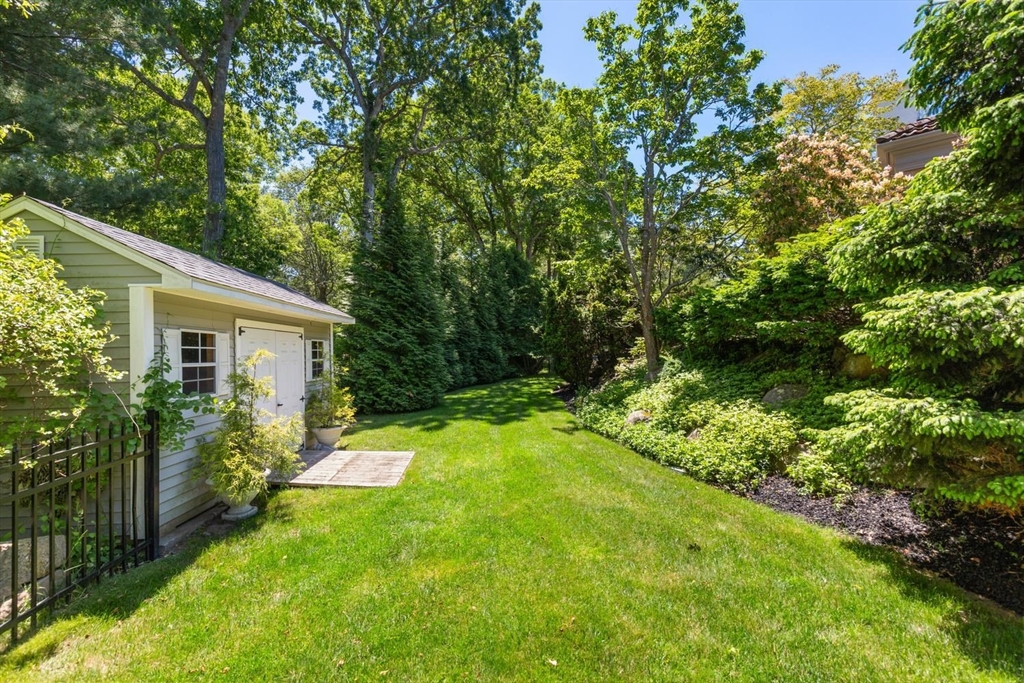 20 Woodholm Road Manchester, MA 01944 - Photo 35 of 42
