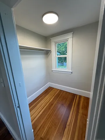 a view of empty room with window
