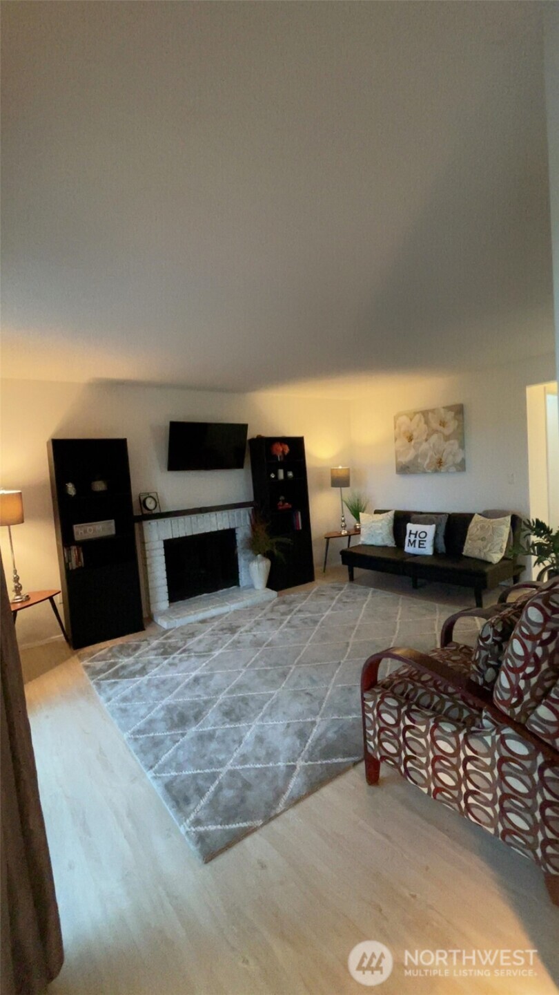 3400 Narrows View Lane Northeast, Unit 204 Bremerton, WA 98310 - Photo 13 of 33