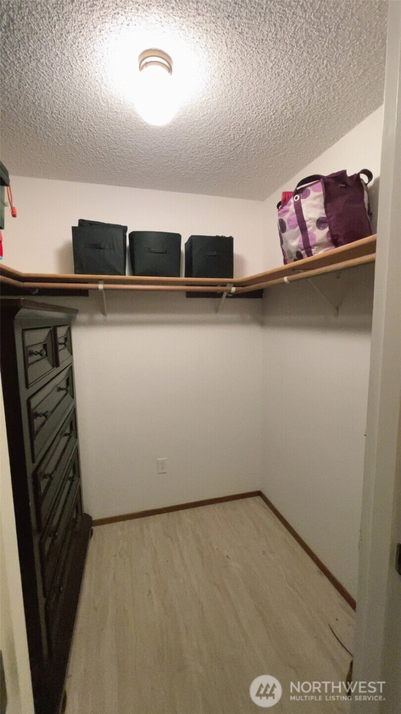 3400 Narrows View Lane Northeast, Unit 204 Bremerton, WA 98310 - Photo 16 of 33