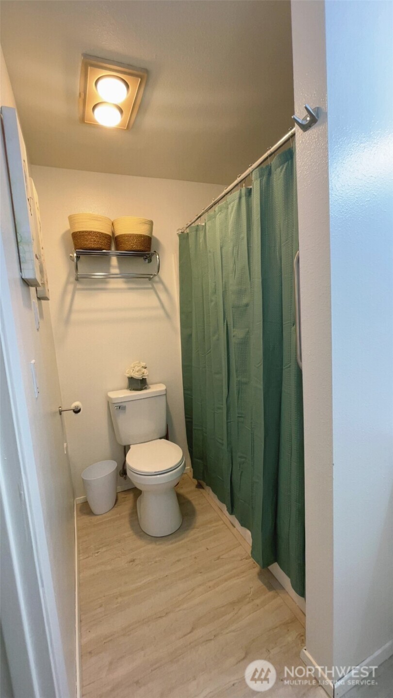 3400 Narrows View Lane Northeast, Unit 204 Bremerton, WA 98310 - Photo 19 of 33