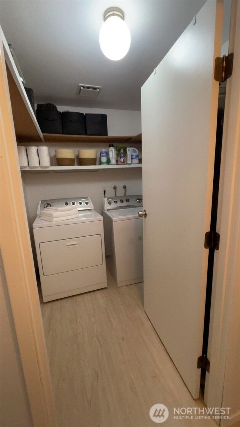 3400 Narrows View Lane Northeast, Unit 204 Bremerton, WA 98310 - Photo 20 of 33