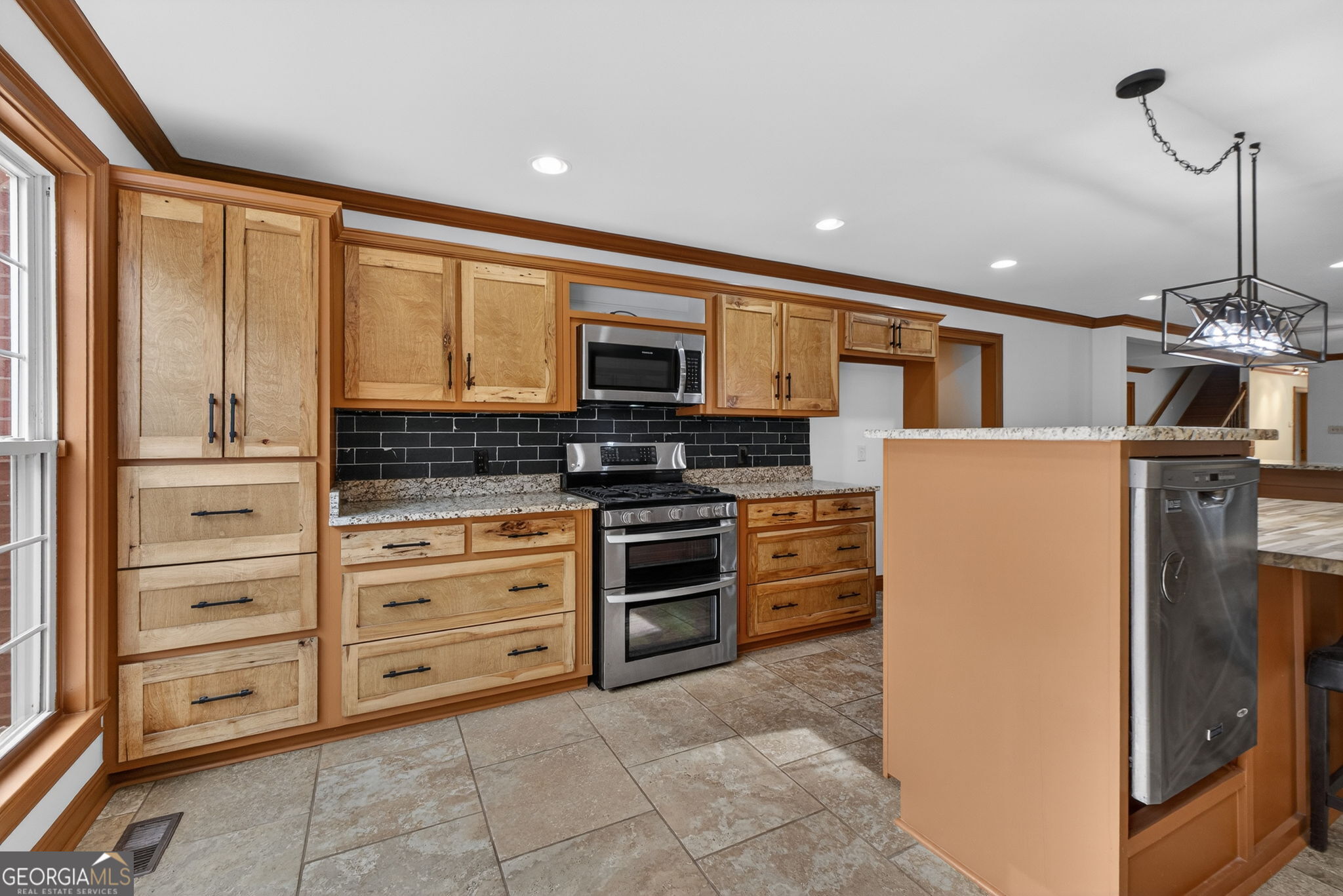 916 Highway 36 Barnesville, GA 30204 - Photo 11 of 62