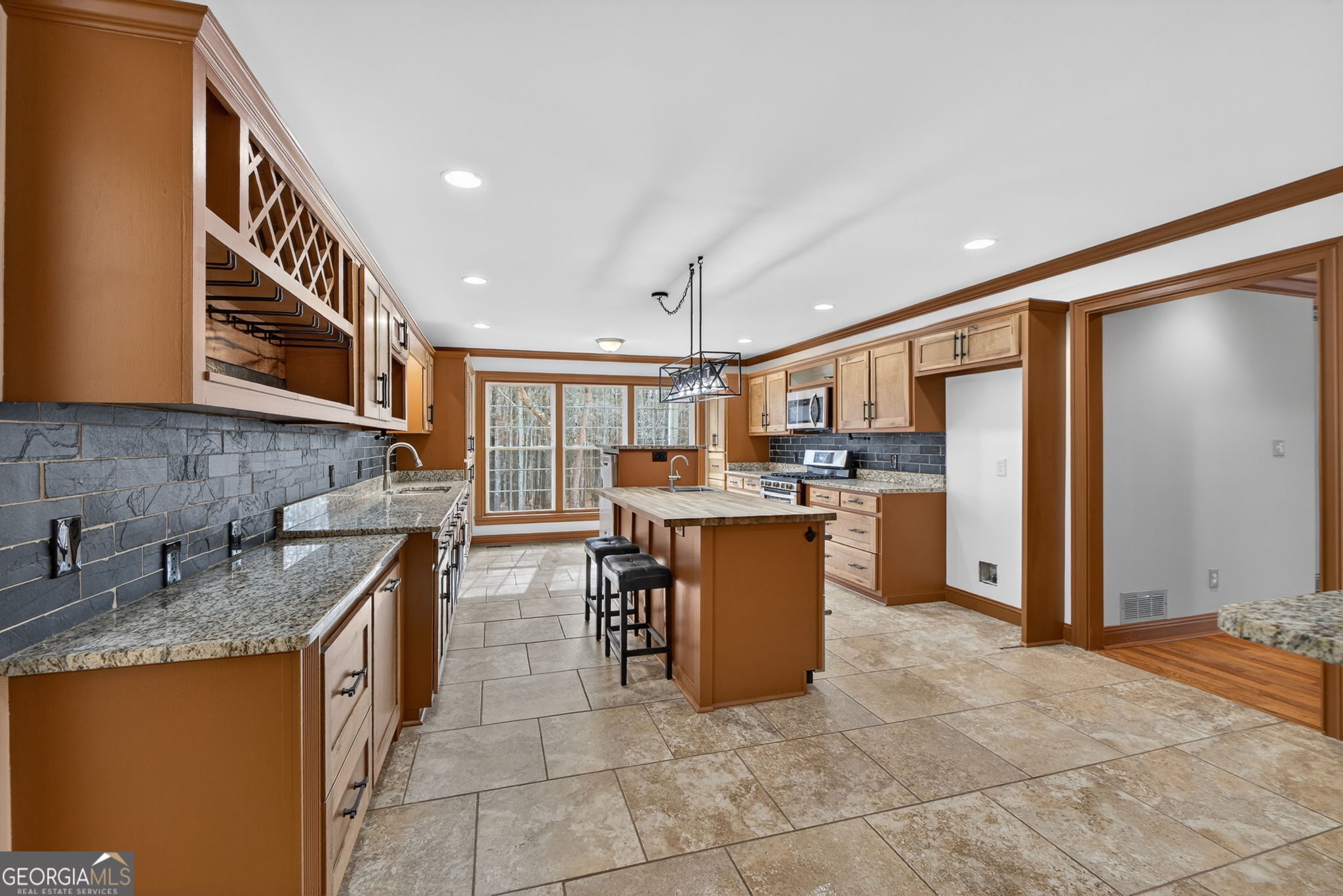 916 Highway 36 Barnesville, GA 30204 - Photo 12 of 62