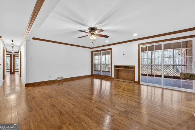 $948,000 | 916 Highway 36, Barnesville, GA 30204