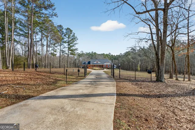 $948,000 | 916 Highway 36, Barnesville, GA 30204