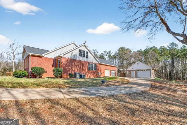 $948,000 | 916 Highway 36, Barnesville, GA 30204