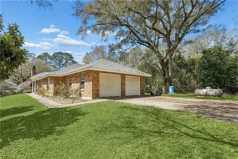 $299,000 | 18269 Leicher Lane, Covington, LA 70435