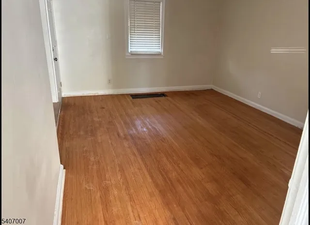 $2,250 | 1755 Park Street, Rahway, NJ 07065