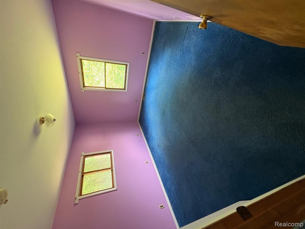 206 South Hospital Road Waterford, MI 48327 - Photo 15 of 25 Gallery Image 15