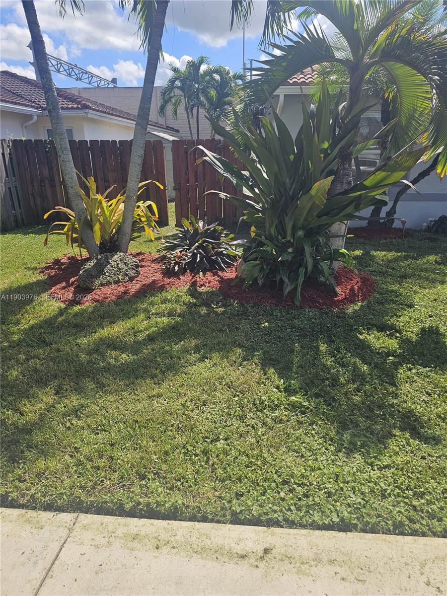 12800 Southwest 259th Street Homestead, FL 33032 - Photo 9 of 34