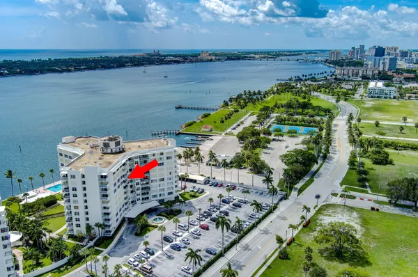 a view of a lake with outdoor space