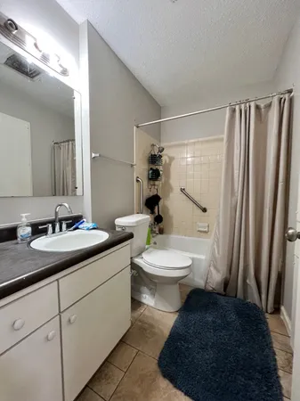 $2,300 | 1708 Stanley Avenue, Austin, TX 78745