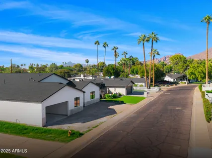 $1,749,000 | 3002 North 53rd Place, Phoenix, AZ 85018
