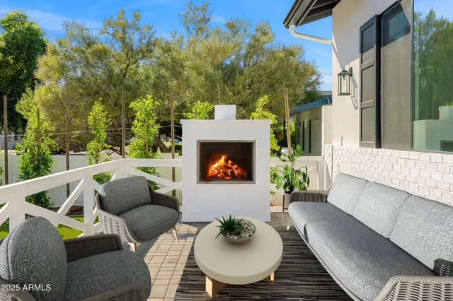 $1,749,000 | 3002 North 53rd Place, Phoenix, AZ 85018