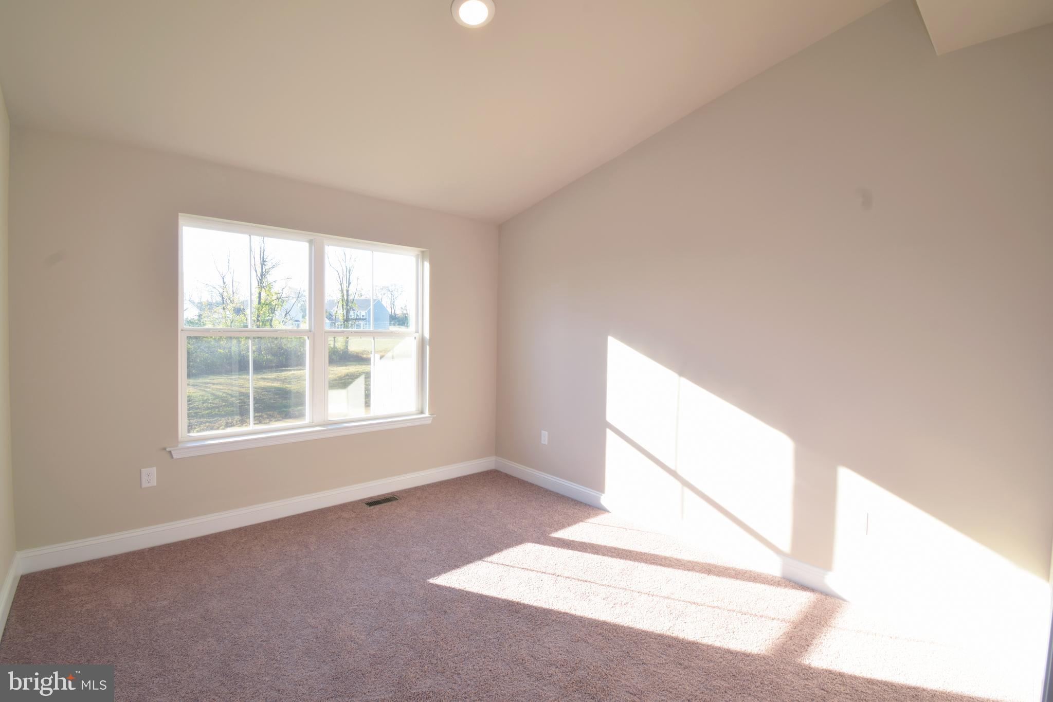 14 Hubbardton Court Sinking Spring, PA 19608 - Photo 5 of 11 Primary Bedroom