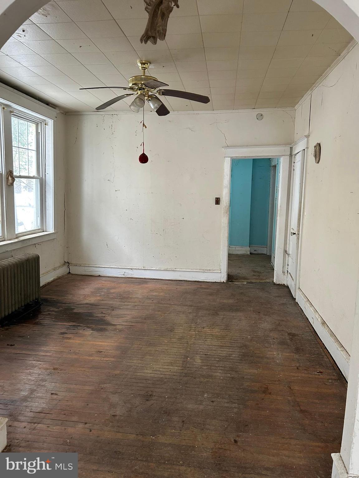 142 Arnold Road Ardmore, PA 19003 - Photo 4 of 8