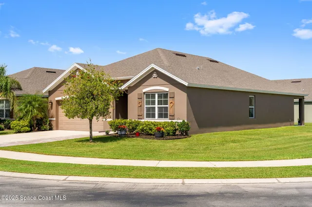 $379,900 | 4630 Amaca Bay Lane, Melbourne, FL 32935