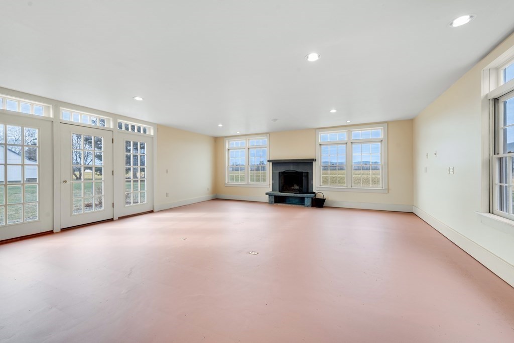 153 Hadley Road Sunderland, MA 01375 - Photo 7 of 35