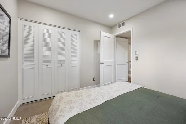 $299,000 | 1450 East Bethany Home Road, Unit 8, Phoenix, AZ 85014