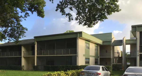 $158,000 | 4109 Northwest 88th Avenue, Unit 207, Coral Springs, FL 33065