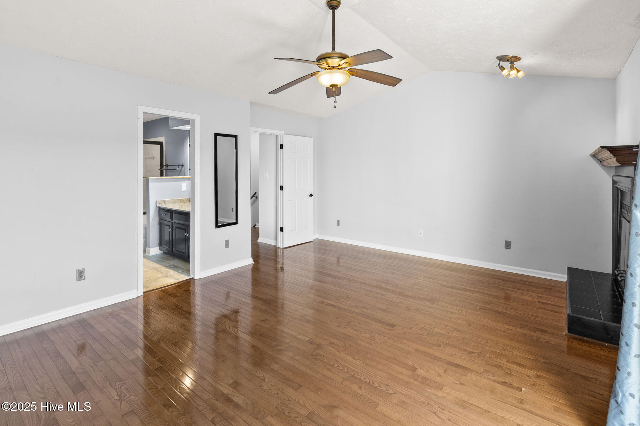 484 Lands End Road Fayetteville, NC 28314 - Photo 23 of 45 21-web-or-mls-2B5A3600