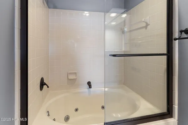 $199,500 | 484 Lands End Road, Fayetteville, NC 28314