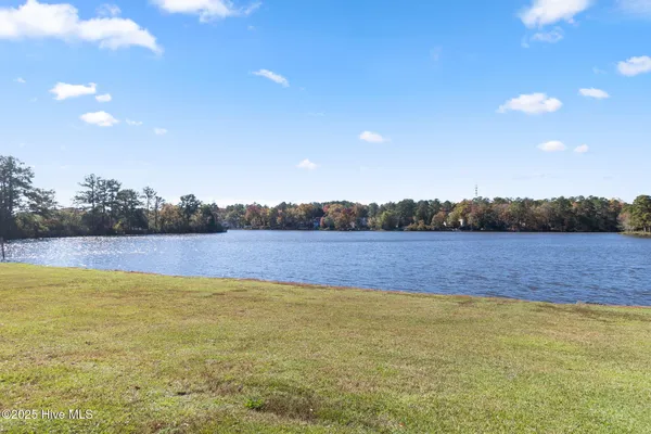 $199,500 | 484 Lands End Road, Fayetteville, NC 28314