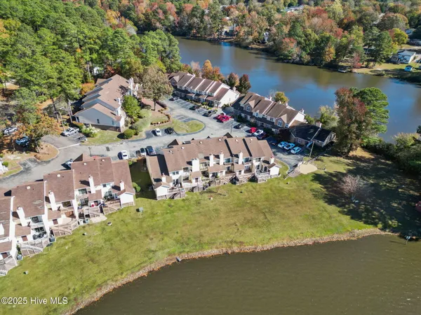 $199,500 | 484 Lands End Road, Fayetteville, NC 28314