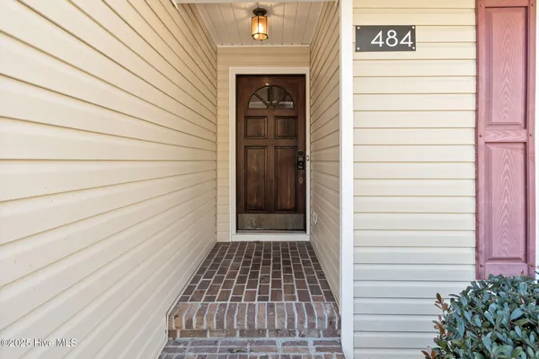 $199,500 | 484 Lands End Road, Fayetteville, NC 28314