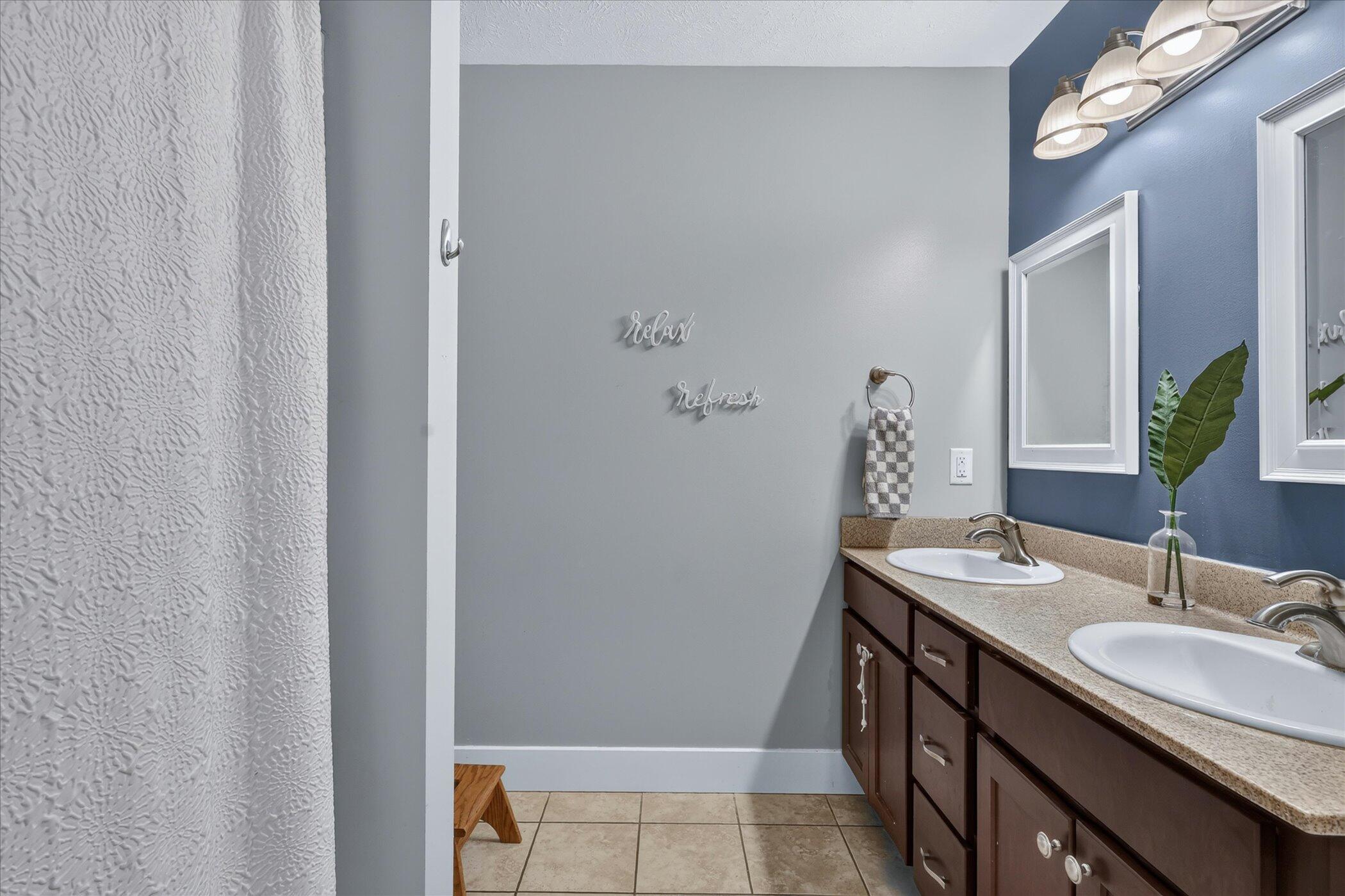 8669 Lilly Ridge Drive Alto, MI 49302 - Photo 32 of 53 32-8669-Lilly-Ridge-Dr-Alto-WindowStill