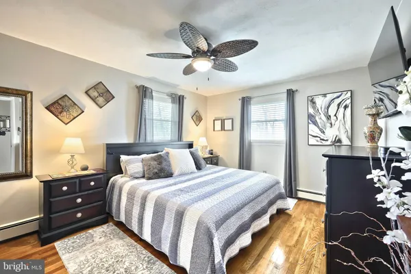 $355,000 | 320 Holyoke Drive, York, PA 17402