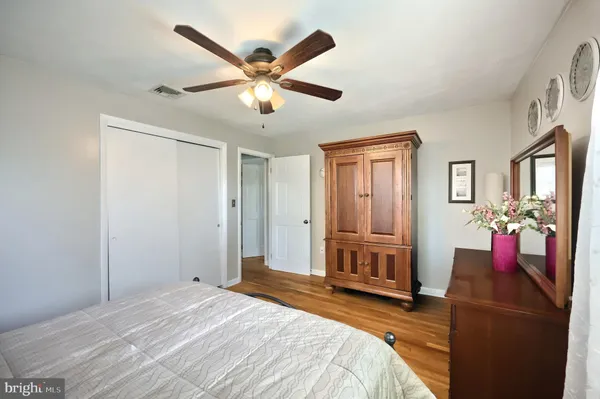$355,000 | 320 Holyoke Drive, York, PA 17402