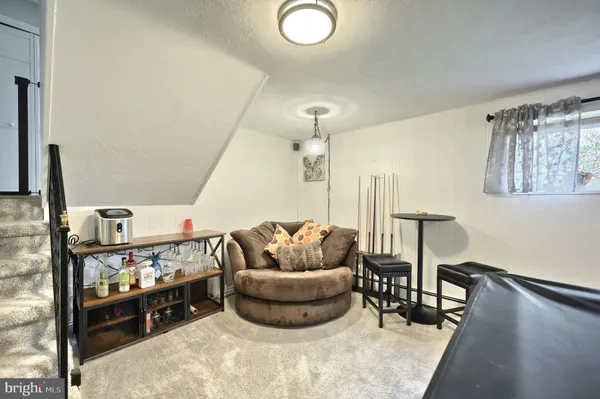 $355,000 | 320 Holyoke Drive, York, PA 17402