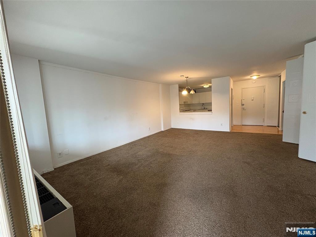 1203 River Road, Unit 14M Edgewater, NJ 07020 - Photo 12 of 17
