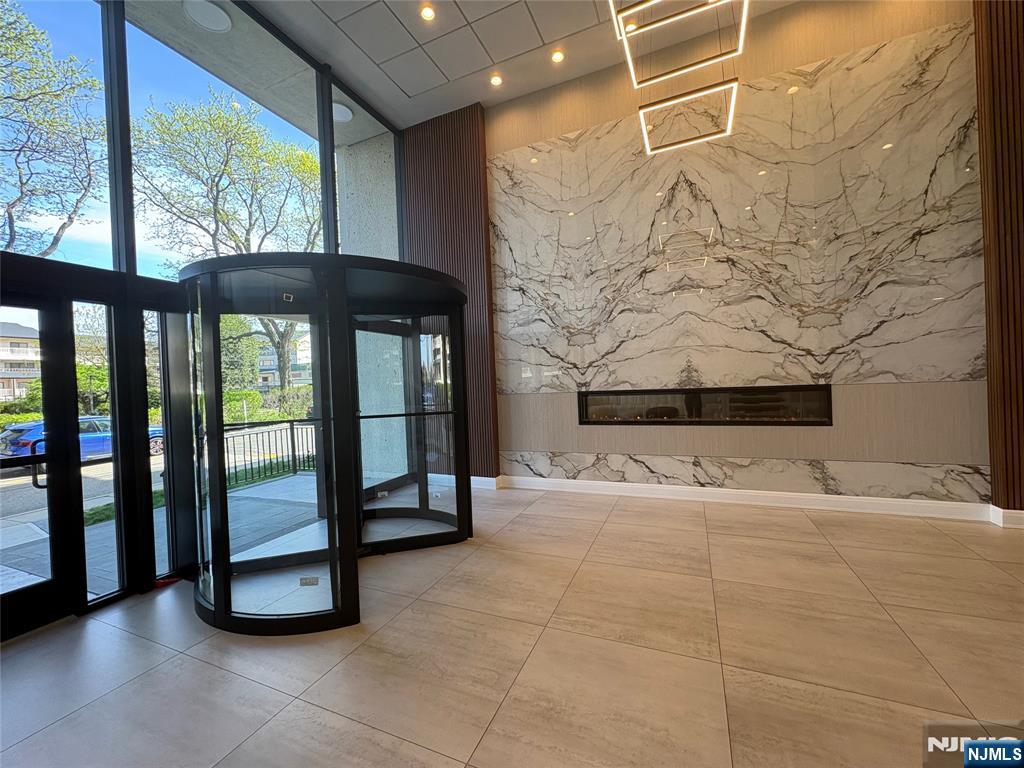1203 River Road, Unit 14M Edgewater, NJ 07020 - Photo 4 of 17