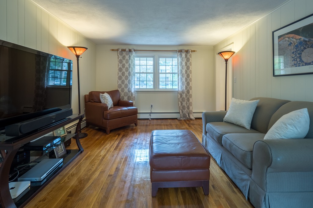 28 Hemlock Road Andover, MA 01810 - Photo 11 of 28 Gallery Image 11