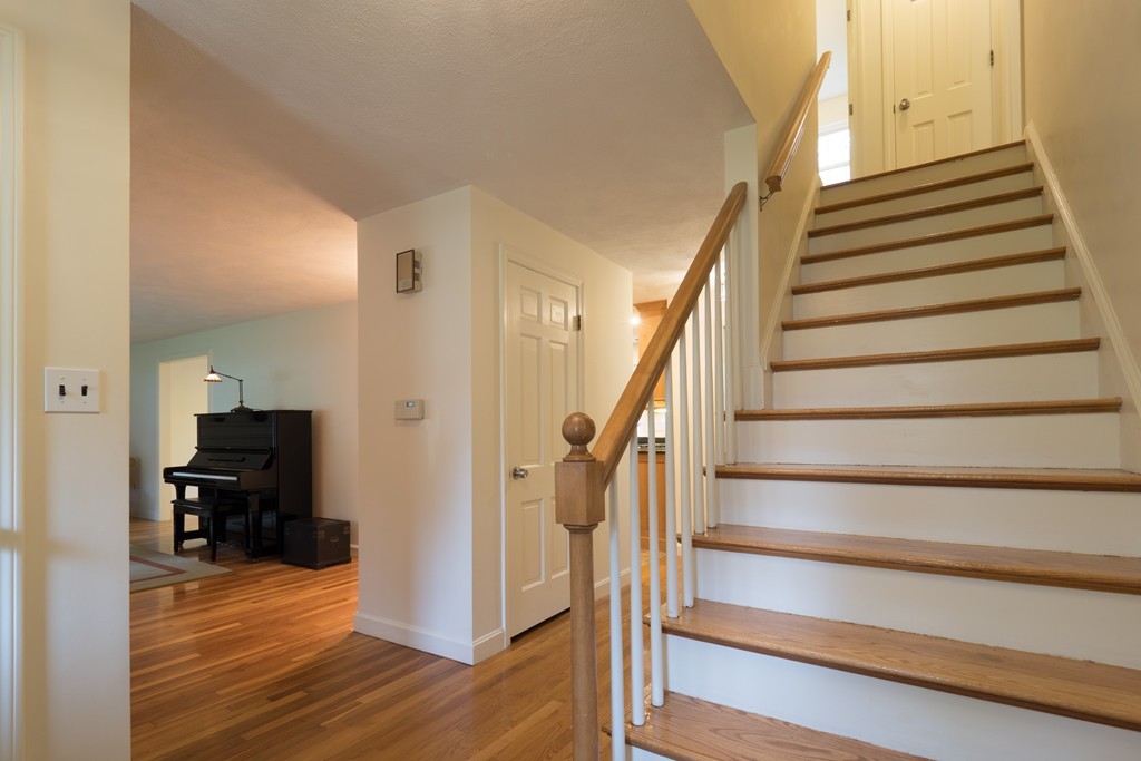 28 Hemlock Road Andover, MA 01810 - Photo 12 of 28 Gallery Image 12