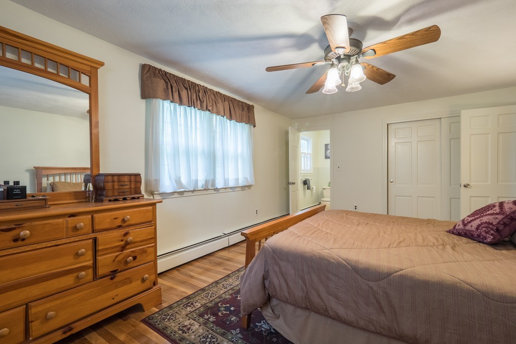 28 Hemlock Road Andover, MA 01810 - Photo 14 of 28 Gallery Image 14