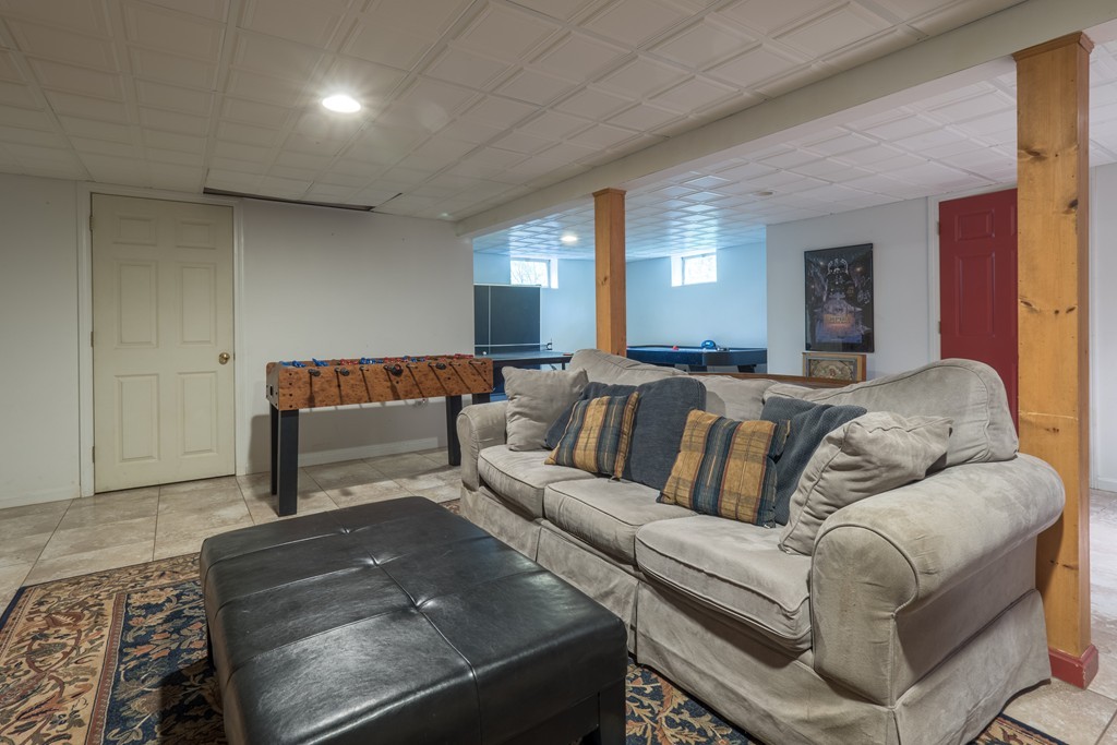 28 Hemlock Road Andover, MA 01810 - Photo 24 of 28 Gallery Image 24