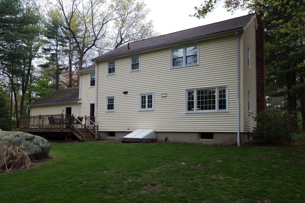 28 Hemlock Road Andover, MA 01810 - Photo 27 of 28 Gallery Image 27