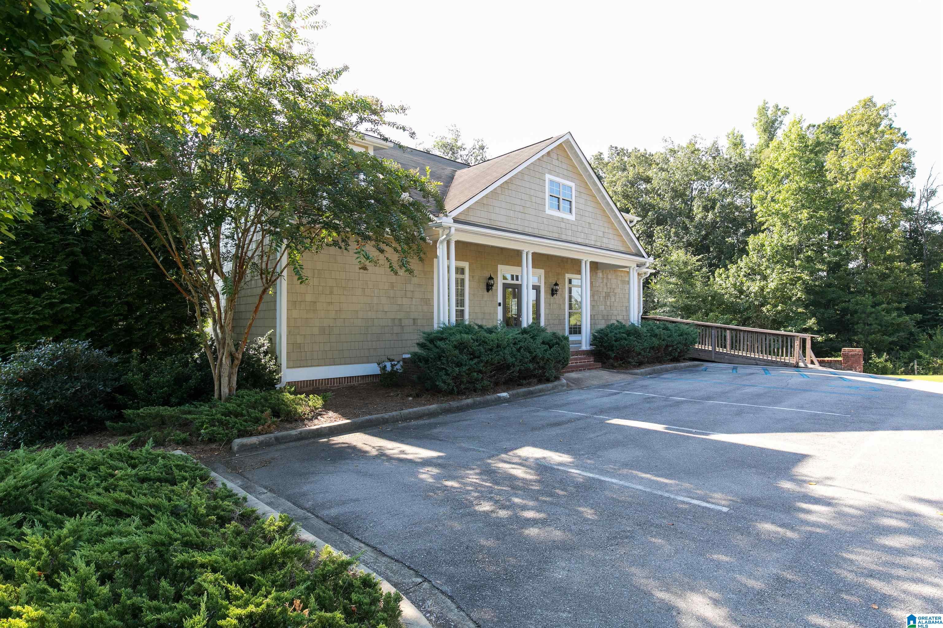 6977 Southern Trace Loop Leeds, AL 35094 - Photo 27 of 32 Gallery Image 27